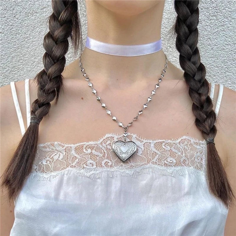 Lunivop Kpop Goth Harajuku Aesthetic Bow Heart Pendant Pearl Necklace For Women Egirl Y2k 2000s EMO Vintage Punk Jewelry Accessories