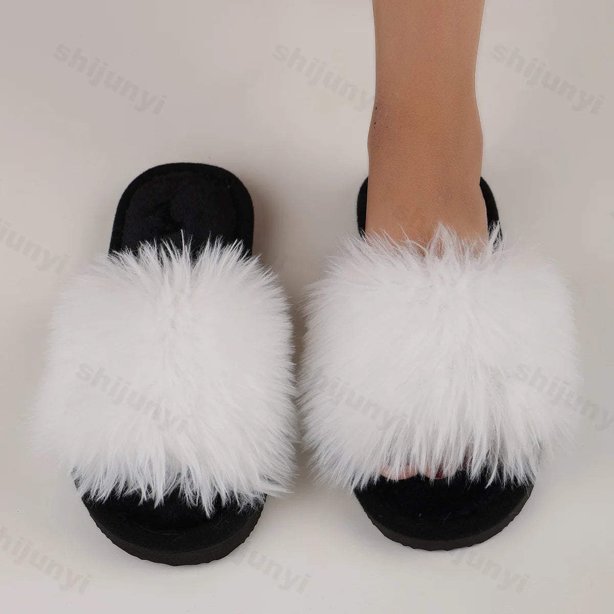 Lunivop New Women Designer Fur Slides Slippers Open Toe Slip on Flat Indoor Plush Slippers Home Bedroom Fuzzy Casual Outdoor Comfy Flats