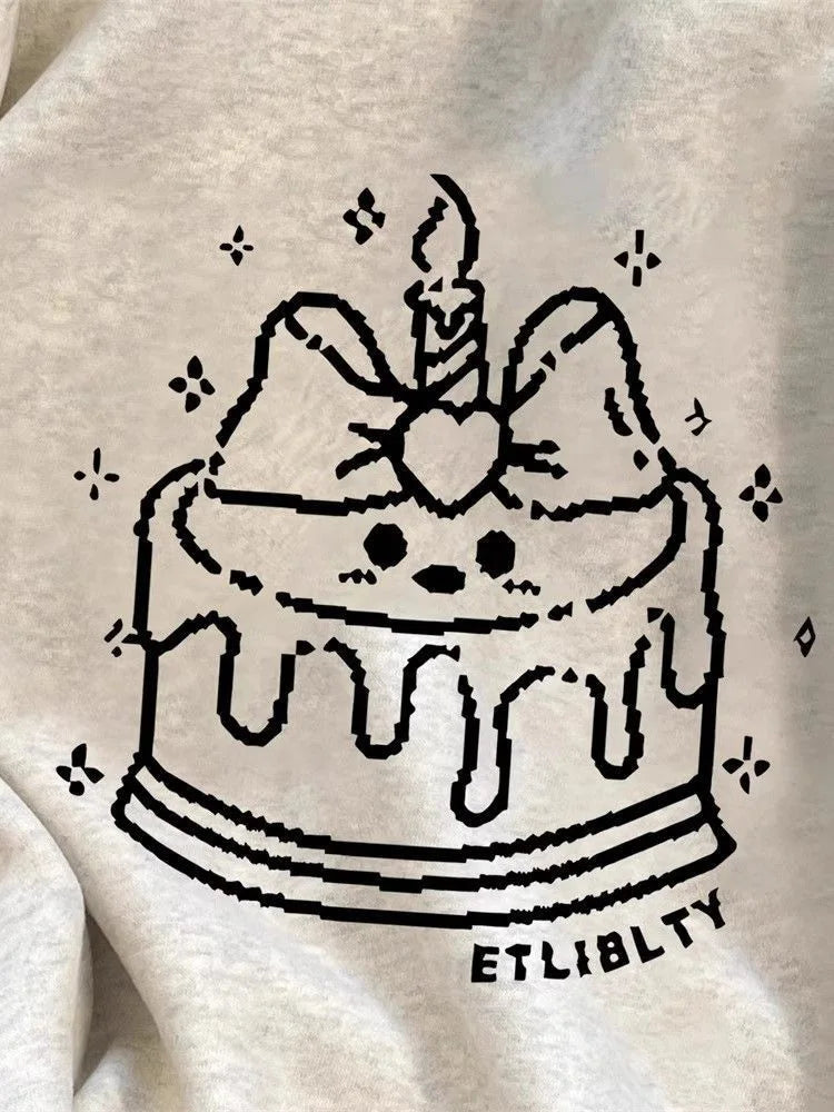 Lunivop Cute Cake Print Sweatshirt Women Long Sleeve Loose Japan Kawaii Pullovers Fall Preppy Style O Neck Vintage Casual Sweet New Tops