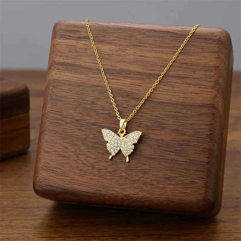 Lunivop New Fashion Exquisite Micro Inlaid Zircon Butterfly Pendant Necklace for Women Girls Versatile Collarbone Chain Necklace Jewelry