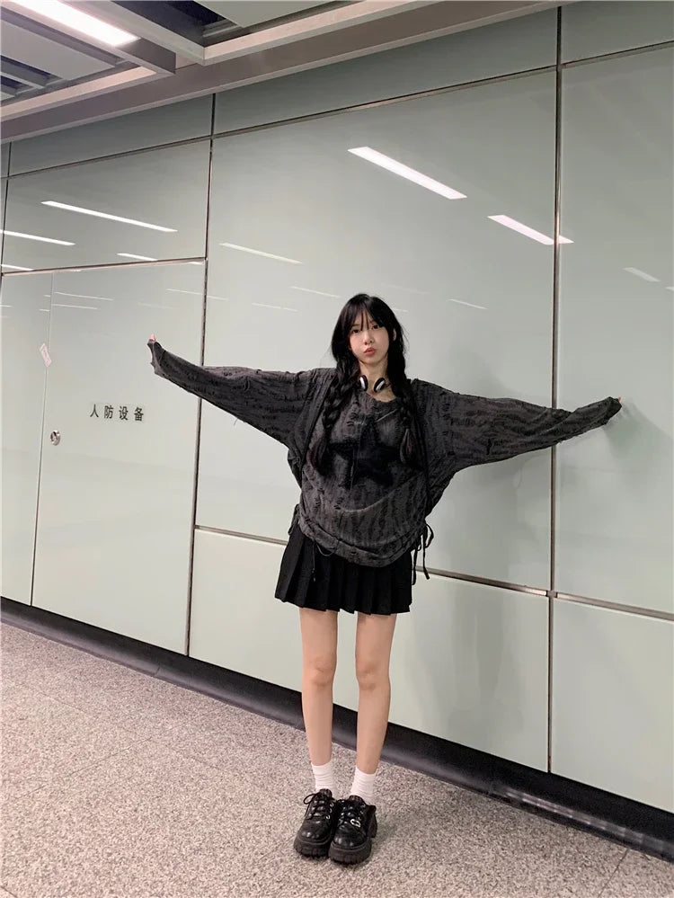 Lunivop Streetwear Drawstring Pleated Loose Long-sleeved T-shirt Women Autumn New O-Neck Star Stitching Distressed Casual Tops