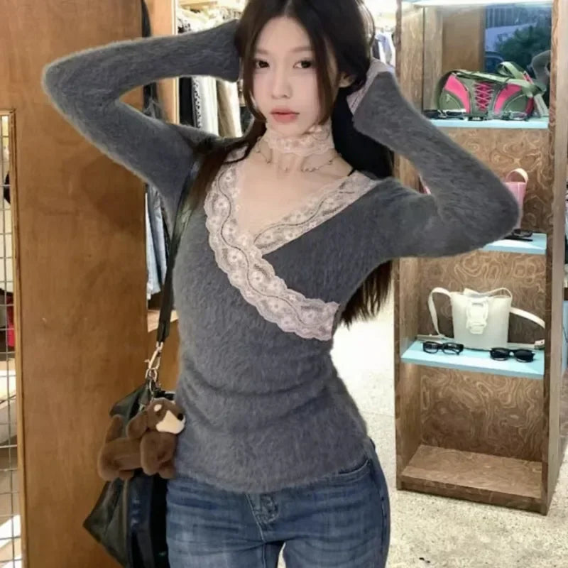 Lunivop V-neck Lace Splicing Casual Long-sleeved Sweater Women 2025 Spring New Korean Contrast Color Sexy Slim Cashmere Knitted Tops