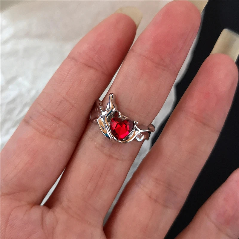 Lunivop Irregular Red Crystal Glass Heart Aesthetic Rings For Women Y2K Gothic Animal Spider Ring Creative Grunge Jewelry Accessories