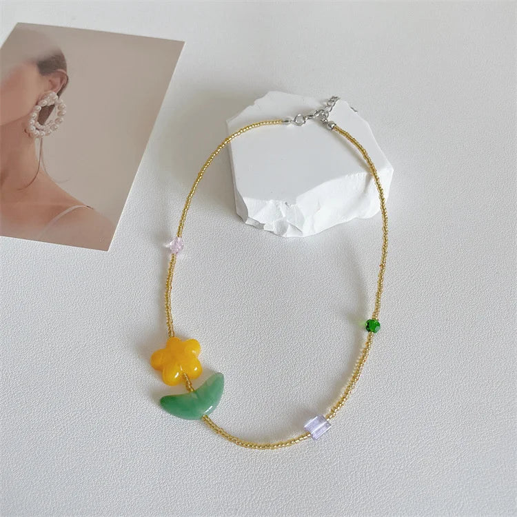 Lunivop Vintage Hand-woven Flower Choker Necklace For Woman Baroque Exaggerated Beaded Clavicle Chain Aesthetic Jewelry