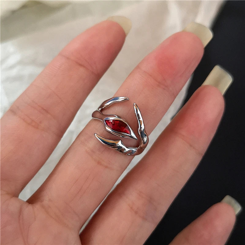 Lunivop Irregular Red Crystal Glass Heart Aesthetic Rings For Women Y2K Gothic Animal Spider Ring Creative Grunge Jewelry Accessories