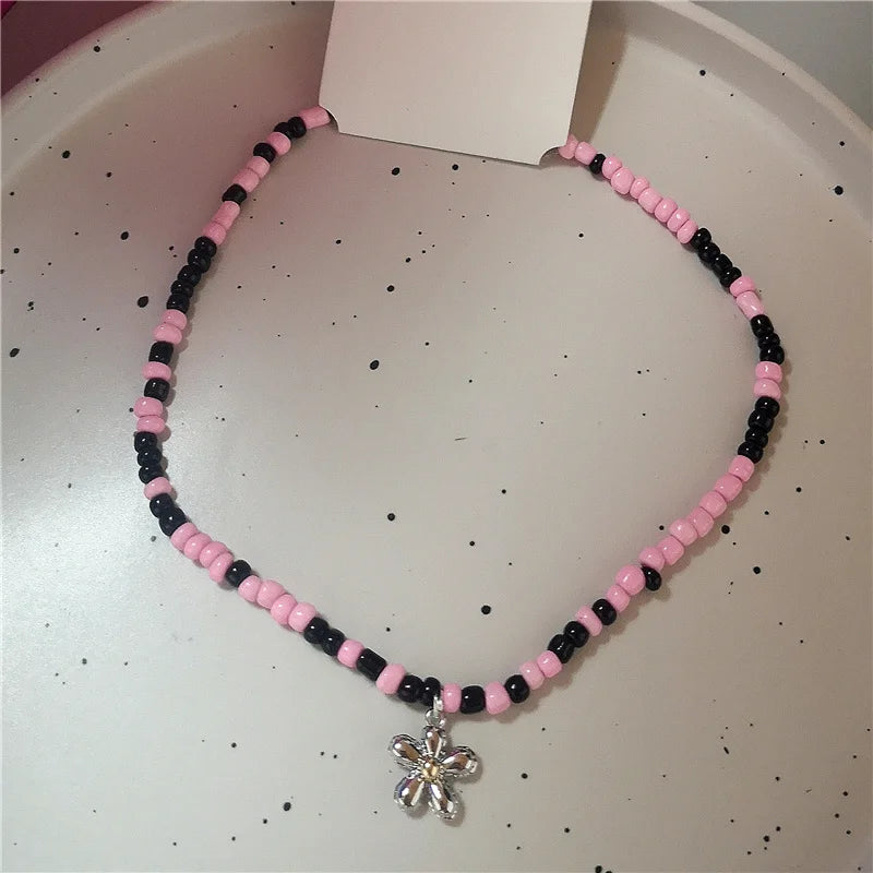 Lunivop Dopamine Pink Pendant Black Beaded Necklace For Women Sweet Cute Heart Flower Star Neck Chain Y2K Fashion Jewelry