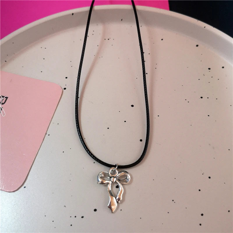 Lunivop Kpop Goth Y2K Heart Bowknot Cross Pendant Choker Clavicle Chain Necklace For Women 2000s EMO Harajuku Lolita Jewelry Accessories