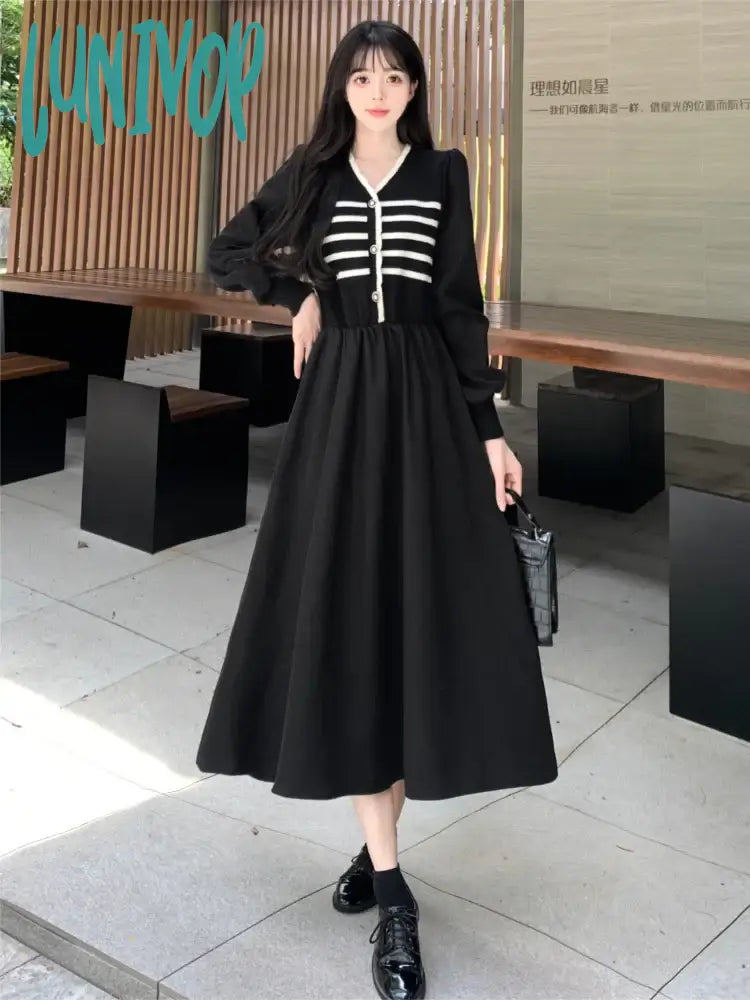 Lunivop Autumn And Winter Korean New Version Of The Fashion V-Neck Large Size Midi Fake Two-Piece