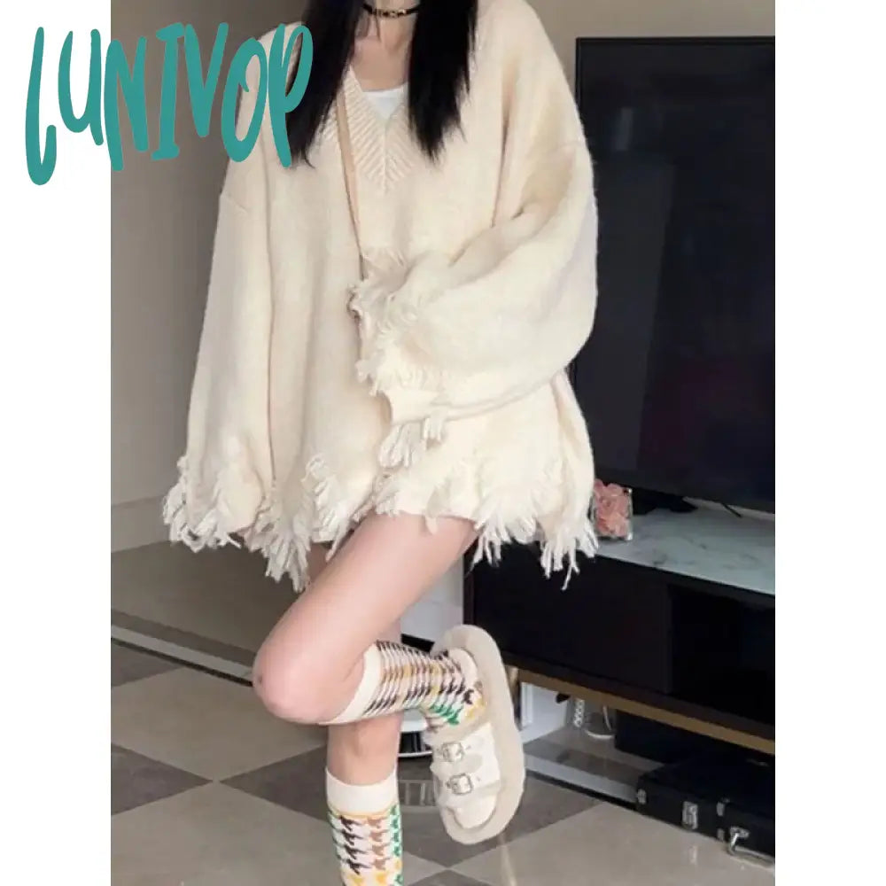 Lunivop Autumn Winter New Women’s Solid Color V-Neck Tassel Design Pullovers Sweater Fashion