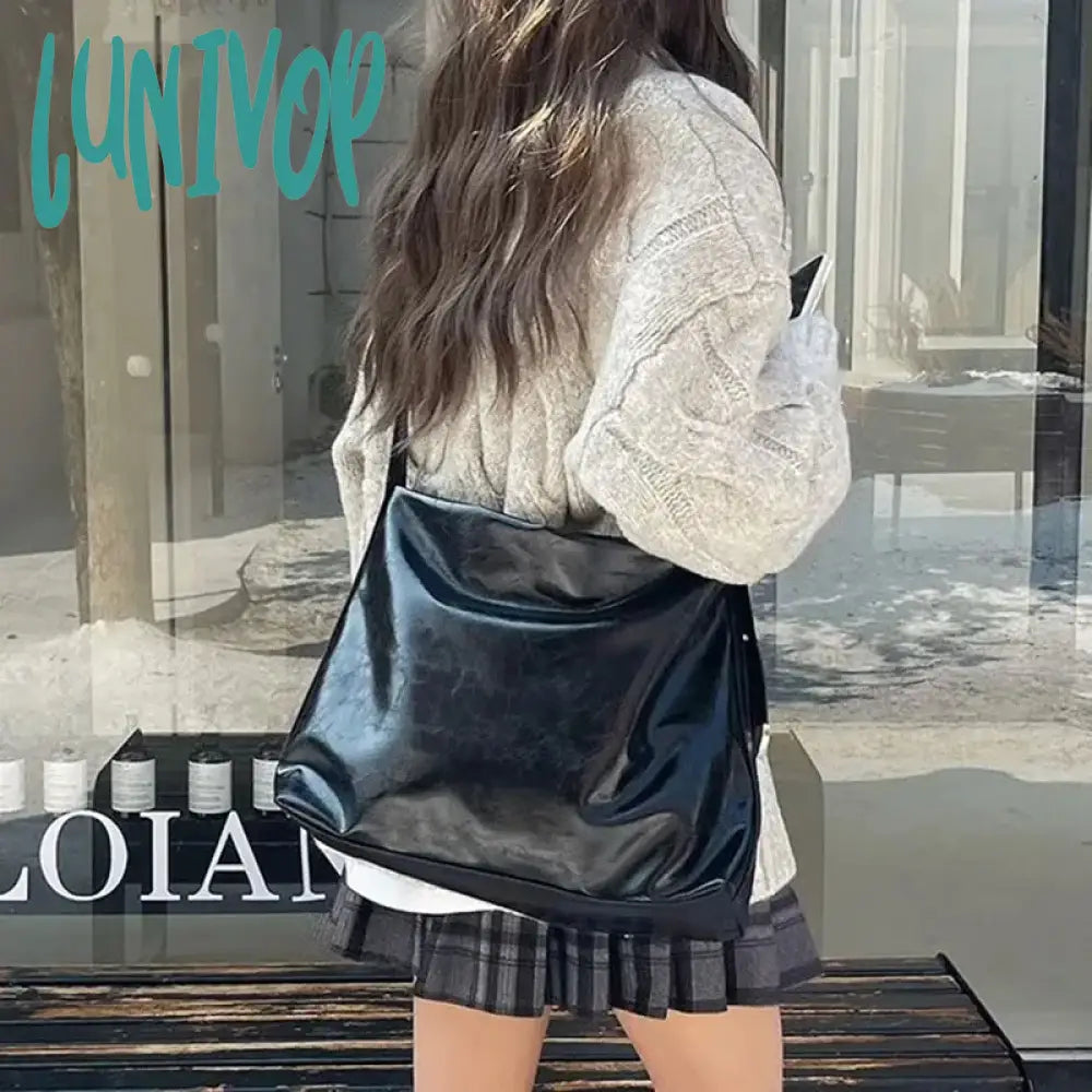 Lunivop Black Gothic Womens Shoulder Bag Vintage Leather Casual Fashion Y2K Tote Large Capacity