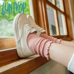 Lunivop Cotton Breathable Women Socks Harajuku Retro Streetwear Solid Black White Japanese Kawaii
