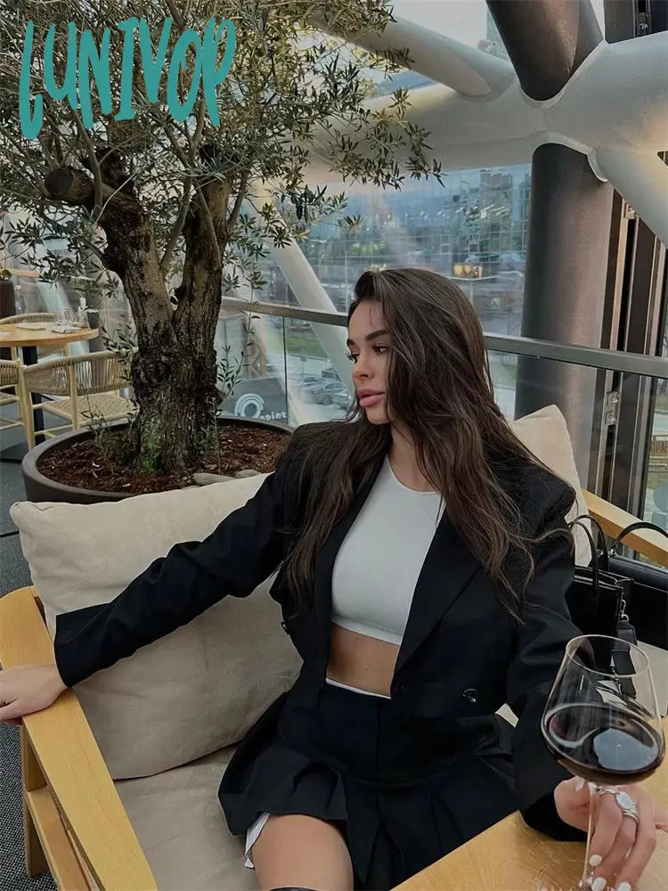Lunivop Fall Women Blazer Suit Two Piece Sets Turn-Down Collar Blazers Tops And Pleated Skirts
