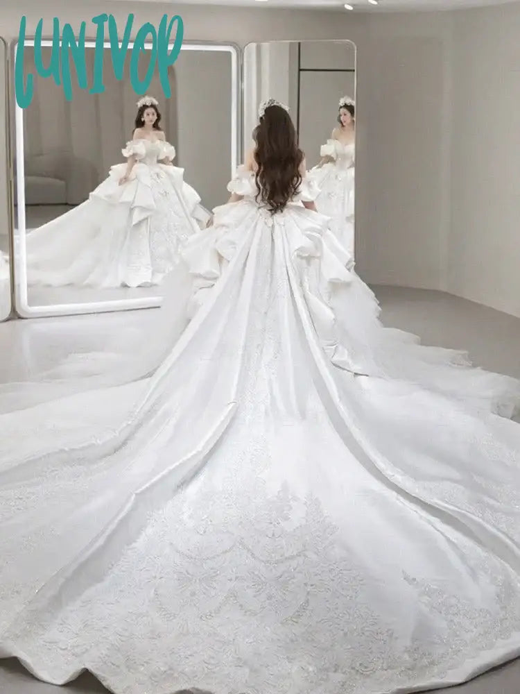 Lunivop Girls One Shoulder Main Wedding Dress New Bride Large Tail V-Neck French Heavy Industry