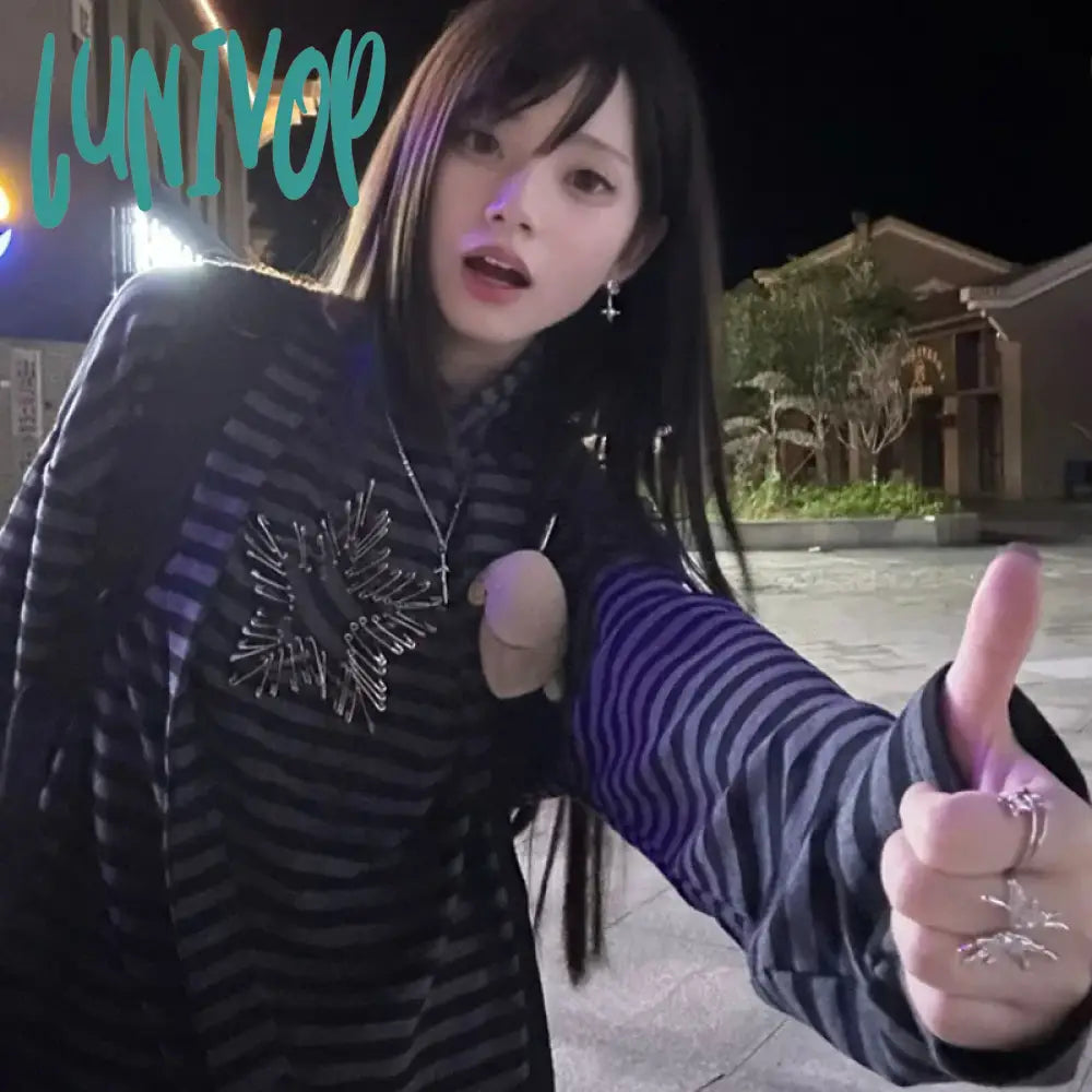 Lunivop Korean Style Star Patched Striped Long Sleeve T-Shirt Fashion Oversized Grunge Loose Tee