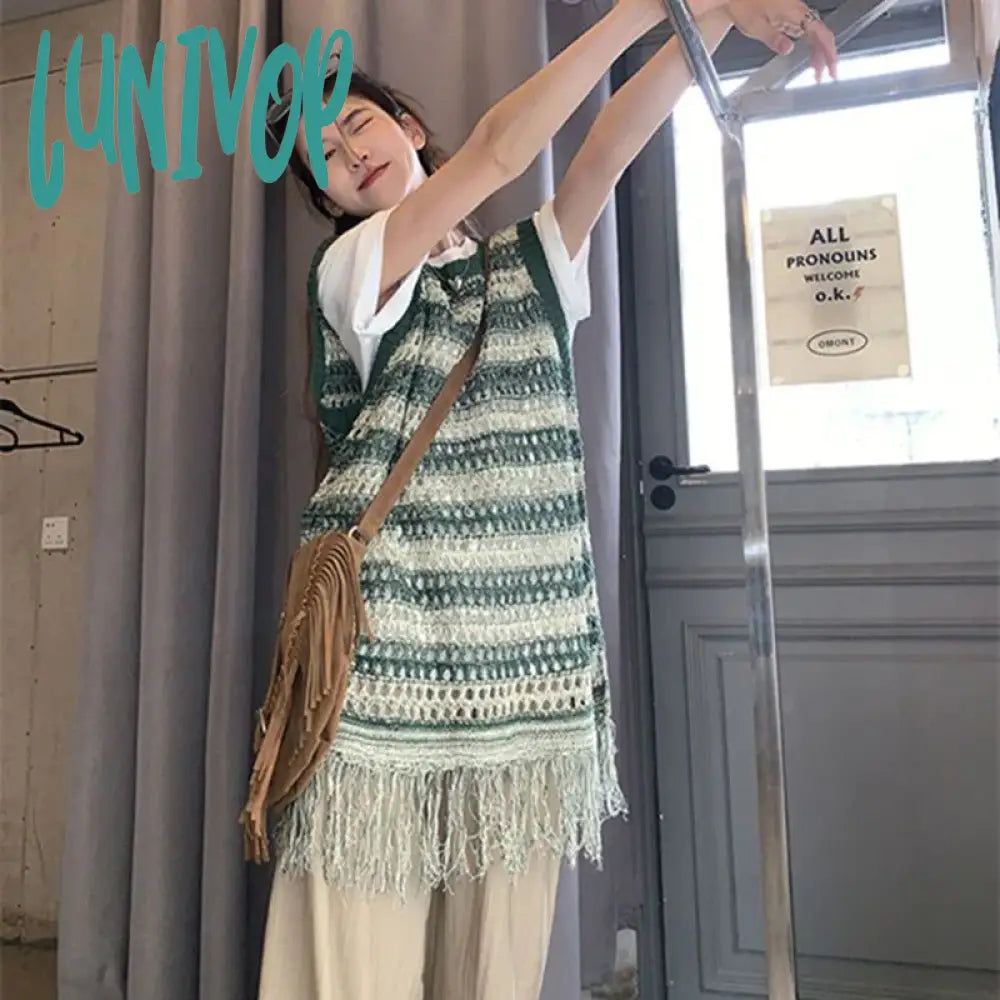 Lunivop Sleeveless Knitted Vest Women Striped Hollow Out Tassel Sweaters Vintage Harajuku Casual