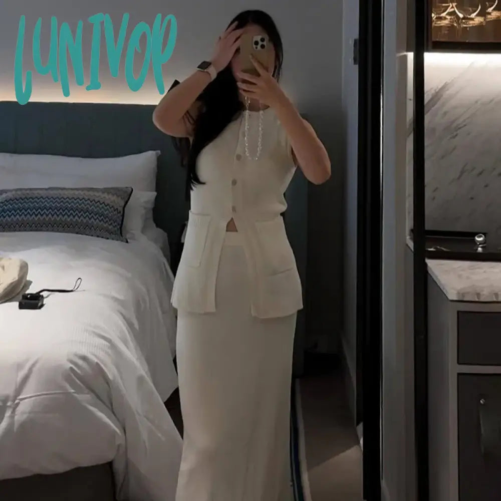 Lunivop Summer Fashion Knitted Skirt Suit Sleeveless Vest Pocket Slit High Waist Long Elegant White