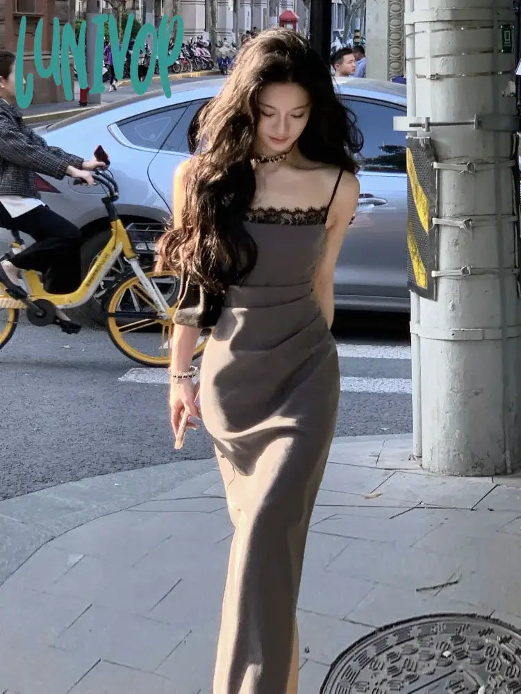 Lunivop Summer New French Elegant Lace Sex Appeal Dresses Spaghetti Straps Evening Party Prom