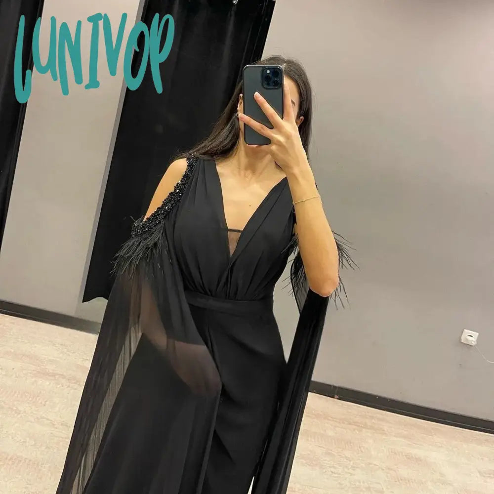 Lunivop V Neck Bead Feathers Flutter Evening Dresses 2024 Floor-Length Sexy Mermaid With Cape
