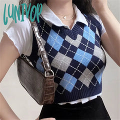 Lunivop Vintage Argyle Knitted Sweater Vest Women Preppy Style V Neck Sleeveless Crop Sweaters Haut