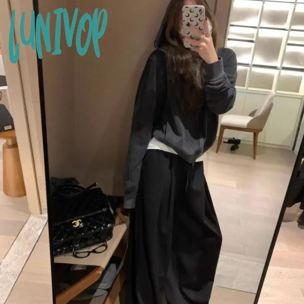 Lunivop Vintage Cropped Hoodie For Women Streetwear Korean Fashion Zip-Up Hooded Sweatshirts