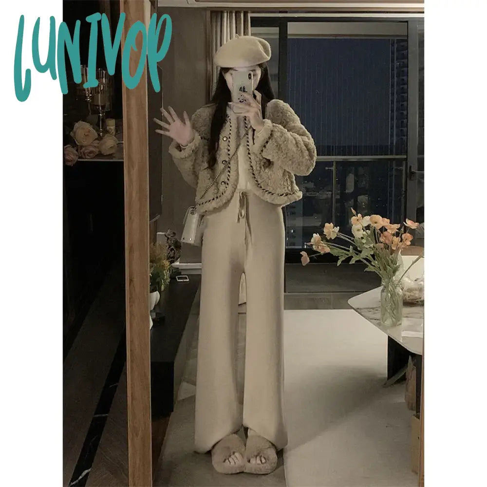 Lunivop Vintage Lamb Wool Coats Women Elegant Cropped Faux Fur Quilted Jacket Winter Ladies Korean