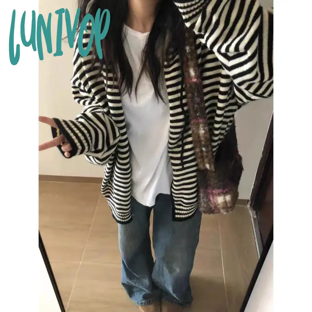 Lunivop Vintage Striped Sweaters Cardigan Women Casual Korean Style Zip Up Knitwear Harajuku Loose