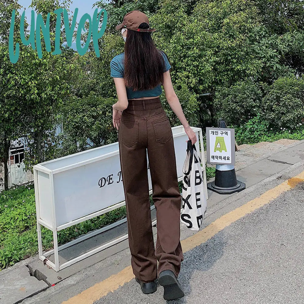 women’s fall fashion 2024 American Retro Brown Wide-Leg Jeans Women's Summer New High Waist Slimming Straight Mop Pants Fashion